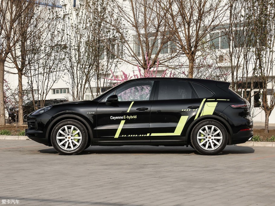 2019CayenneԴ E-Hybrid