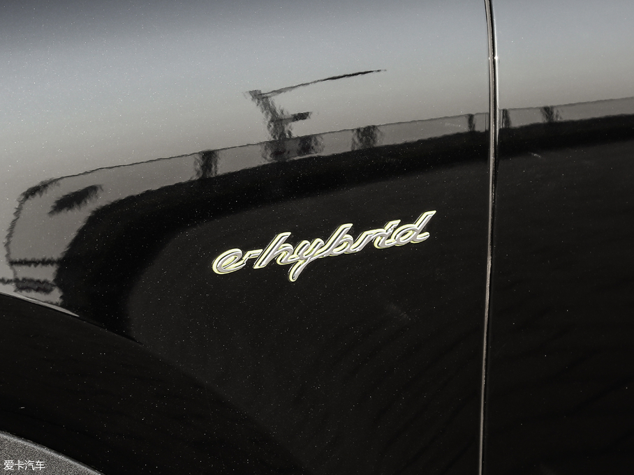 2019CayenneԴ E-Hybrid