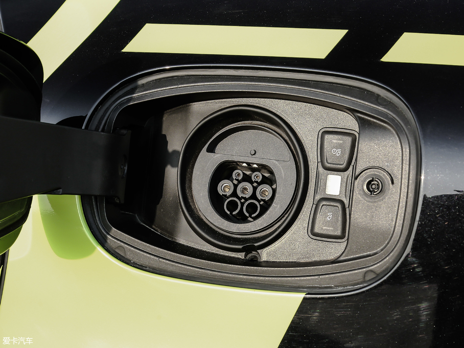 2019CayenneԴ E-Hybrid