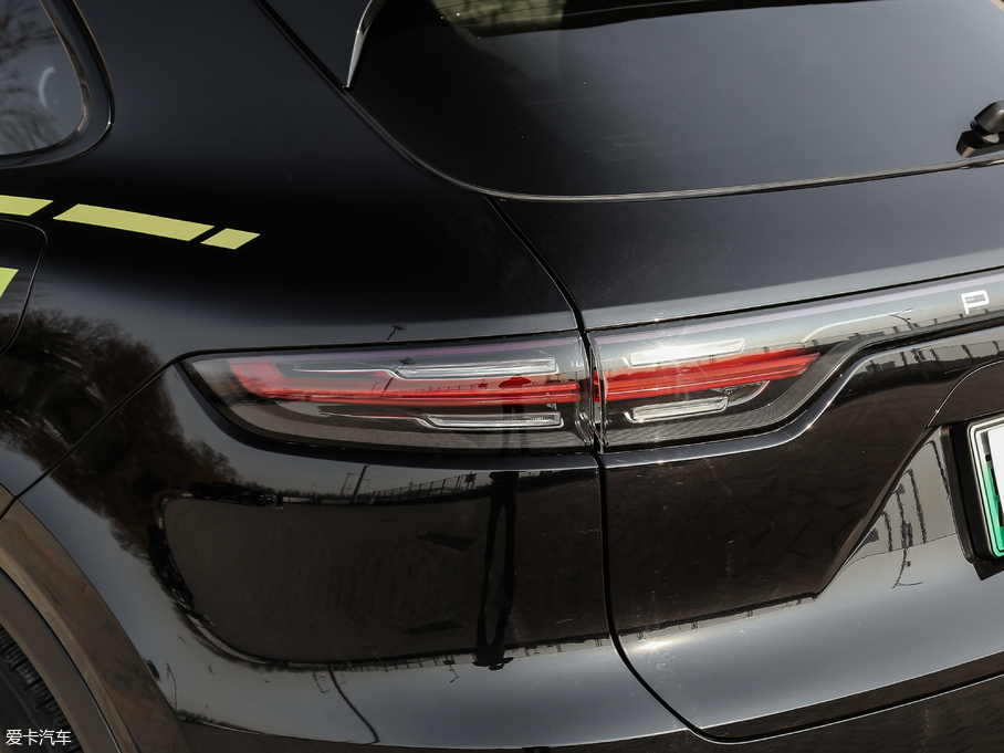 2019CayenneԴ E-Hybrid