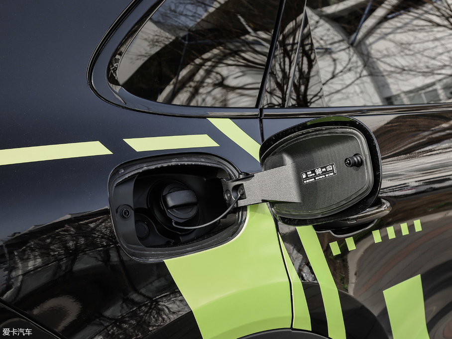 2019CayenneԴ E-Hybrid