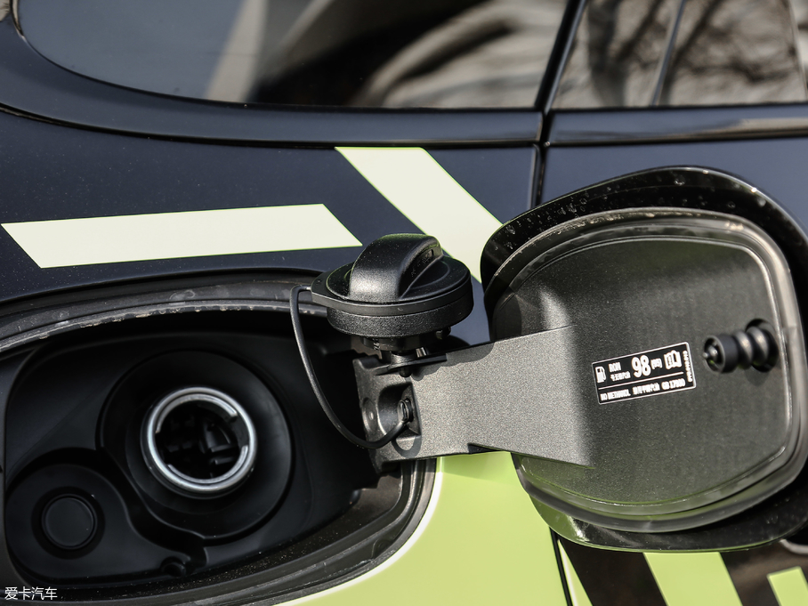 2019CayenneԴ E-Hybrid