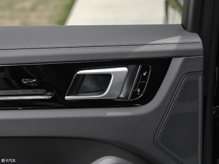 2019CayenneԴ E-Hybrid