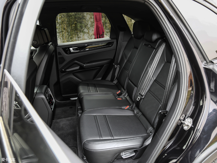 2019CayenneԴ E-Hybrid