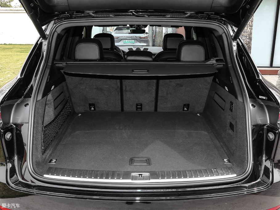 2019CayenneԴ E-Hybrid