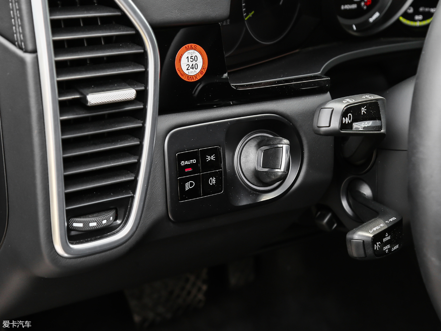 2019CayenneԴ E-Hybrid