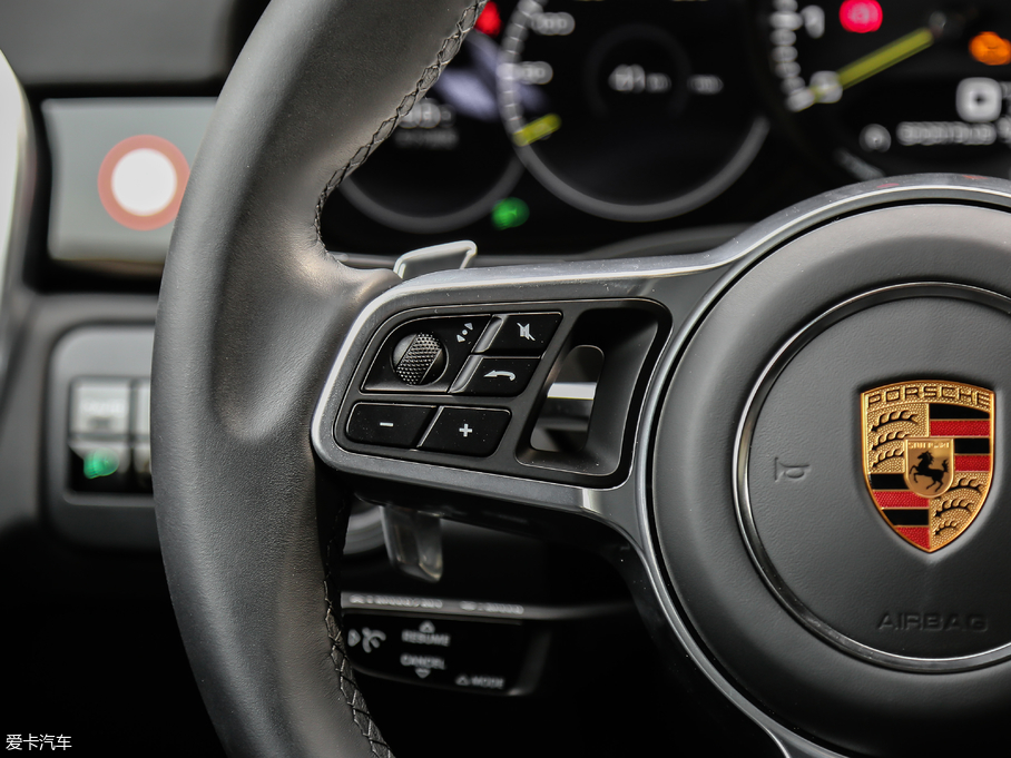 2019CayenneԴ E-Hybrid