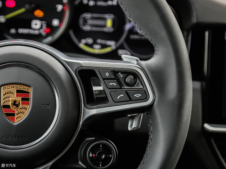 2019CayenneԴ E-Hybrid