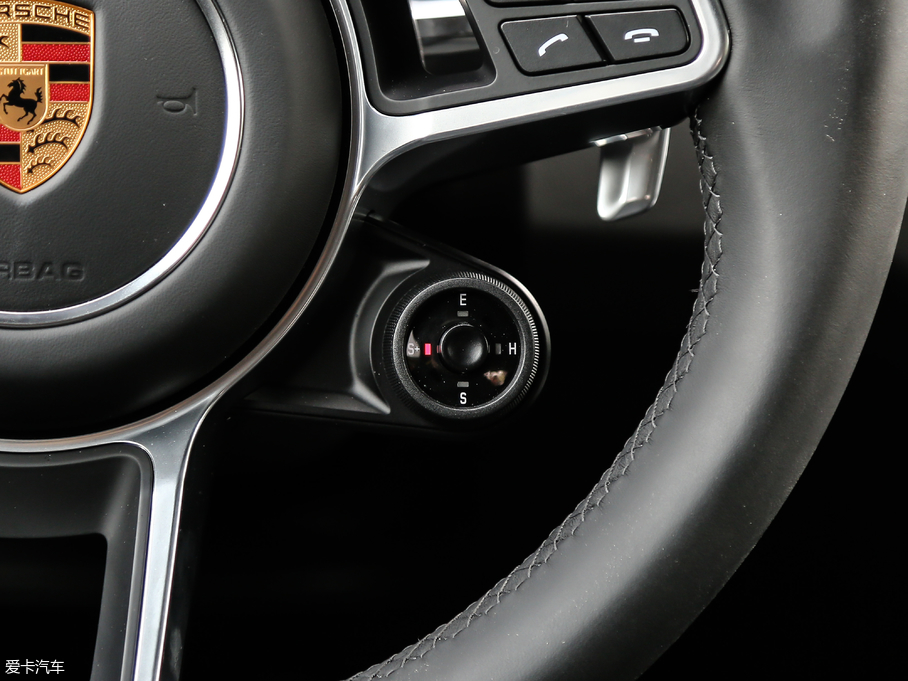 2019CayenneԴ E-Hybrid