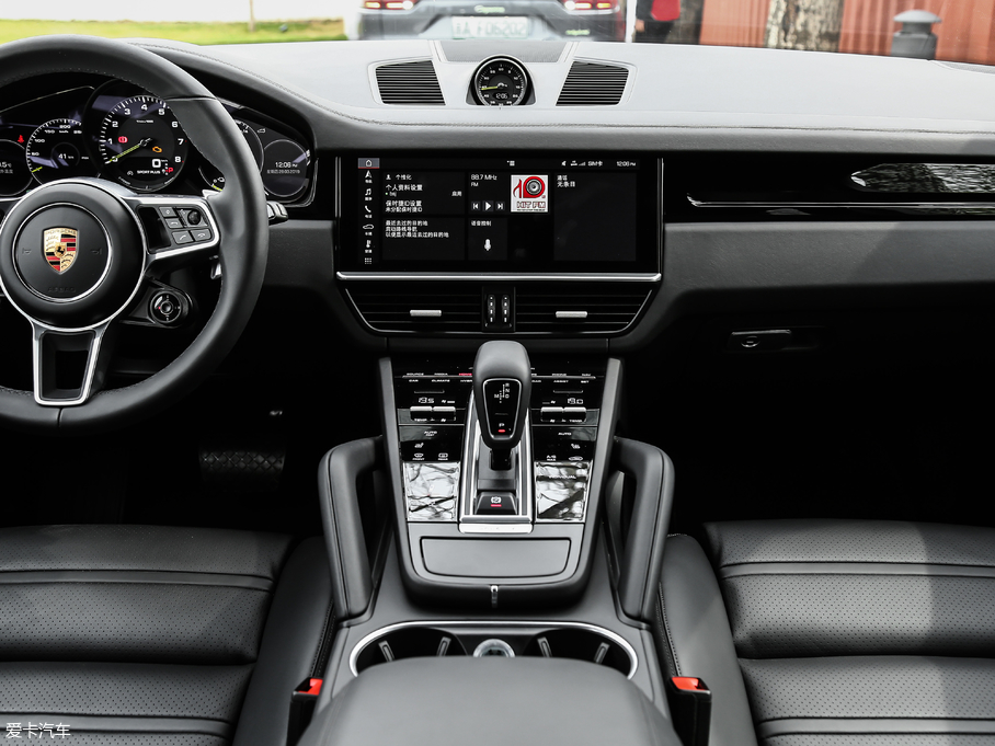 2019CayenneԴ E-Hybrid