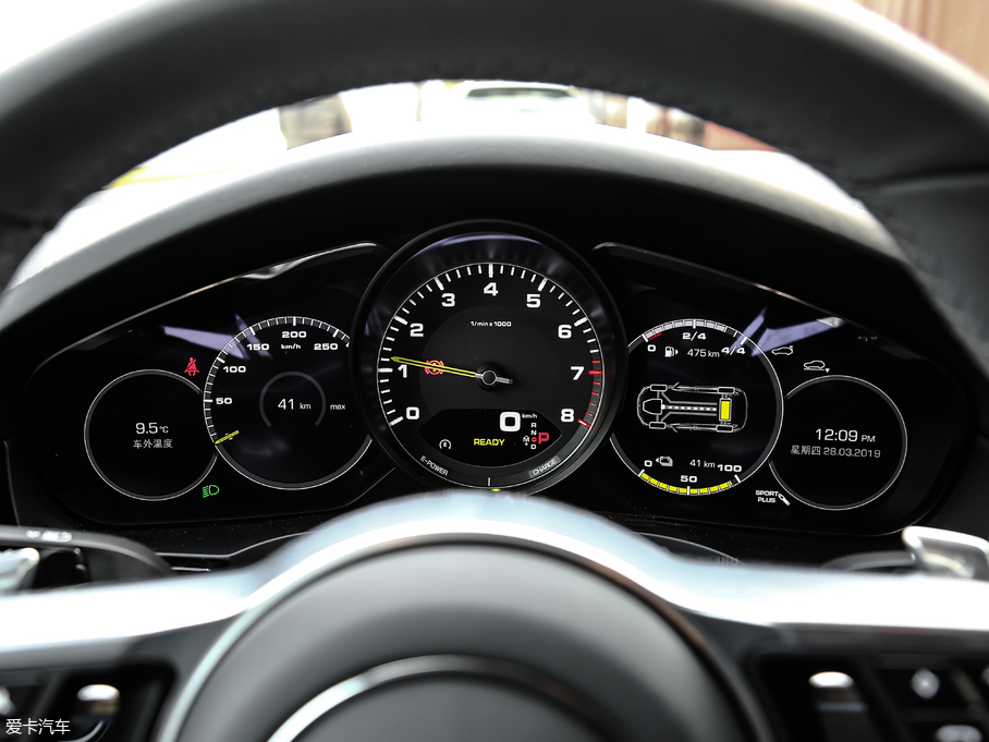 2019CayenneԴ E-Hybrid