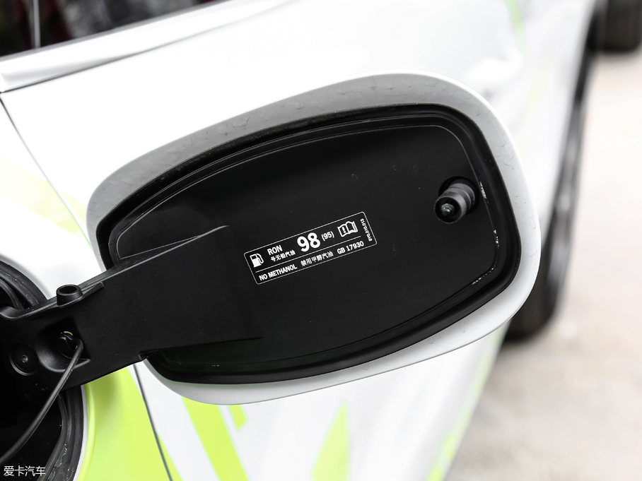 2019CayenneԴ E-Hybrid