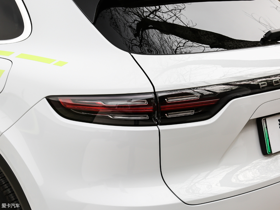 2019CayenneԴ E-Hybrid