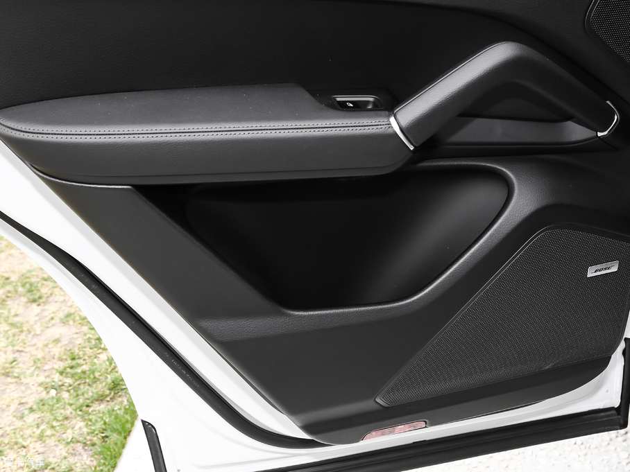 2019CayenneԴ E-Hybrid