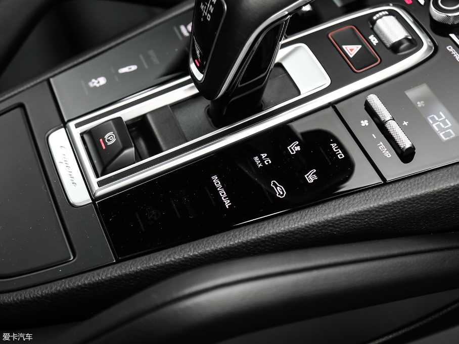 2019CayenneԴ E-Hybrid