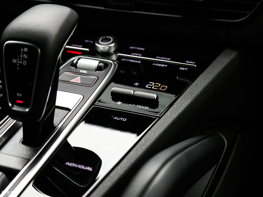 2019CayenneԴ E-Hybrid