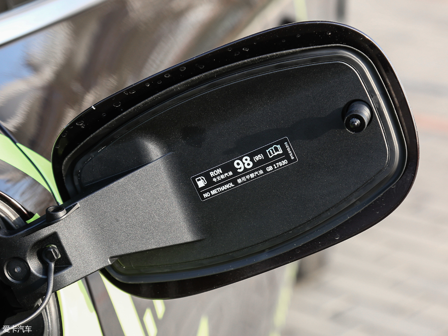 2019CayenneԴ E-Hybrid