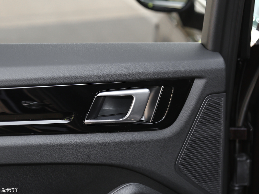 2019CayenneԴ E-Hybrid