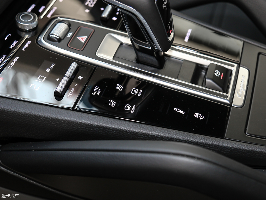 2019CayenneԴ E-Hybrid