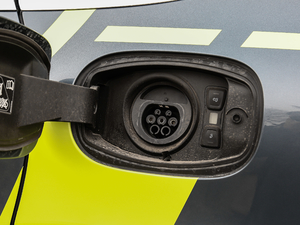 2019E-Hybrid (x)(ji)^