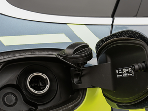 2019E-Hybrid (x)(ji)^