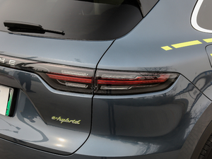 2019E-Hybrid (x)(ji)^