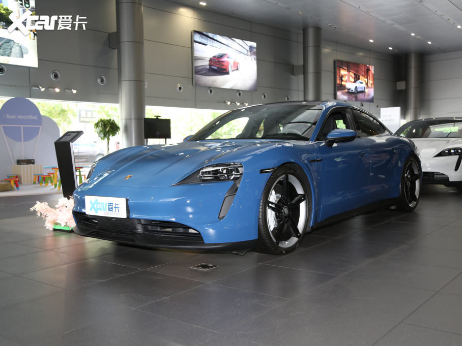 2019Taycan 4S