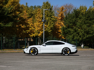 2019Turbo S w^