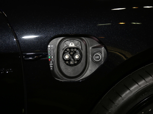 2019Turbo S (x)(ji)^