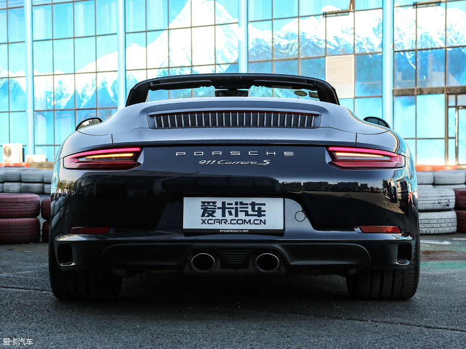 2019��r��911 Carrera S Cabriolet