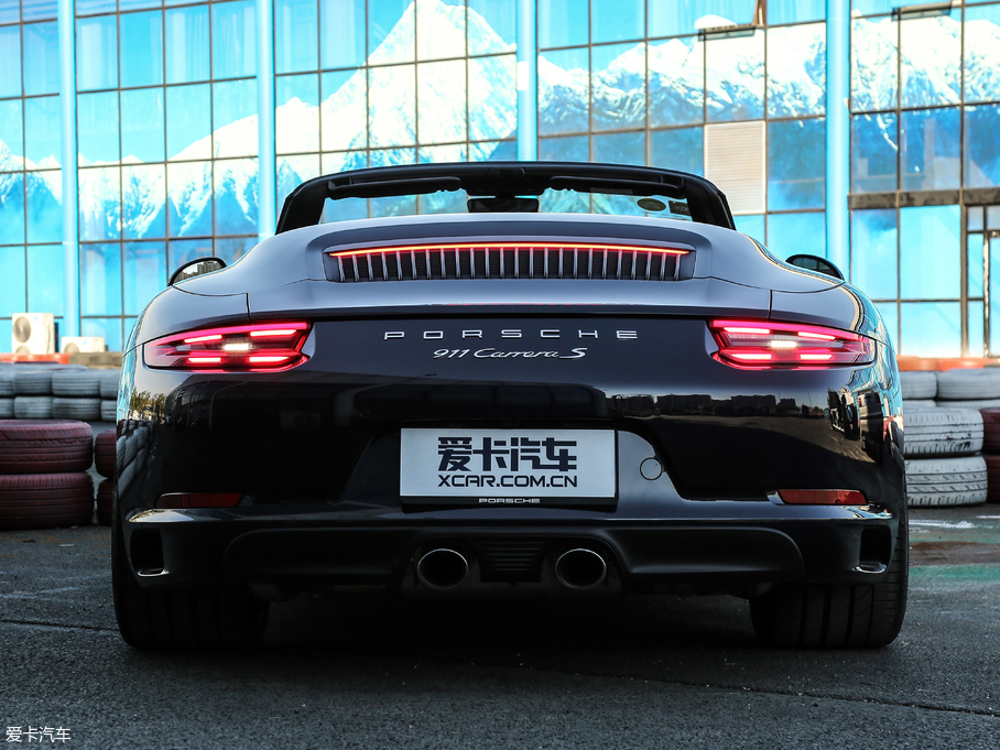 2019��r��911 Carrera S Cabriolet