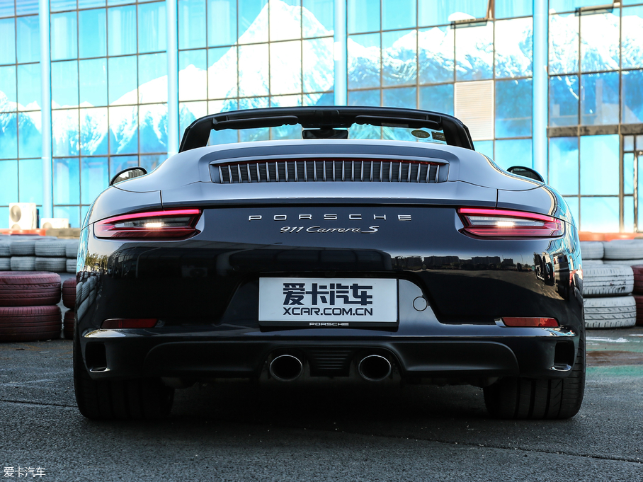2019��r��911 Carrera S Cabriolet