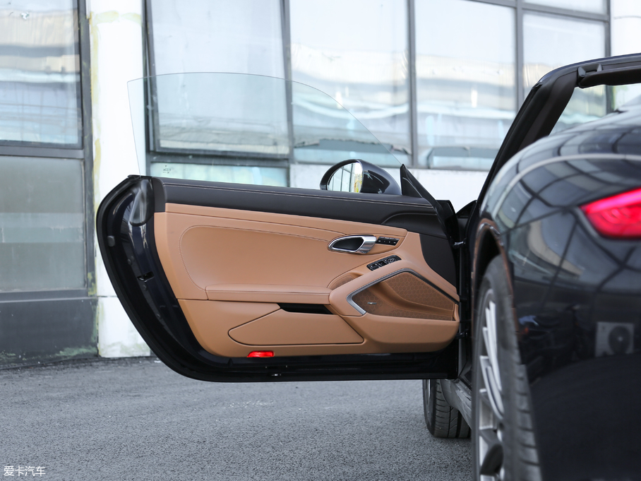 2019��r��911 Carrera S Cabriolet