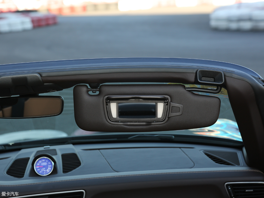 2019r911 Carrera S Cabriolet