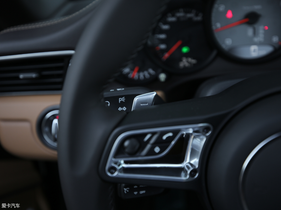 2019r(sh)911 Carrera S Cabriolet