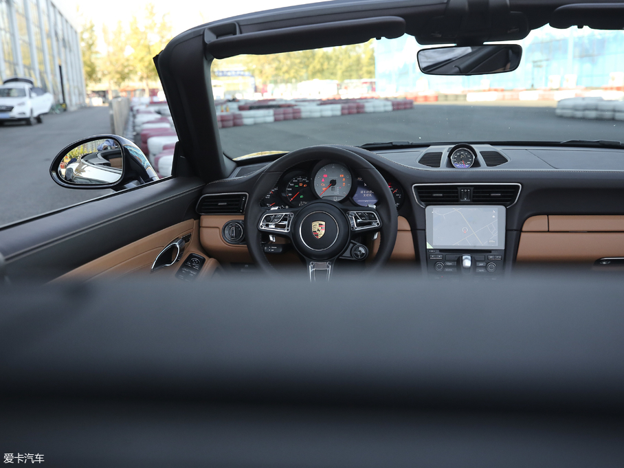 2019r911 Carrera S Cabriolet