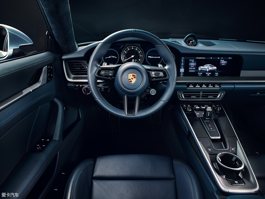 2019r(sh)911 Carrera 4S