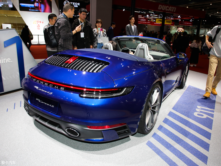 2019r911 Carrera 4S Cabriolet