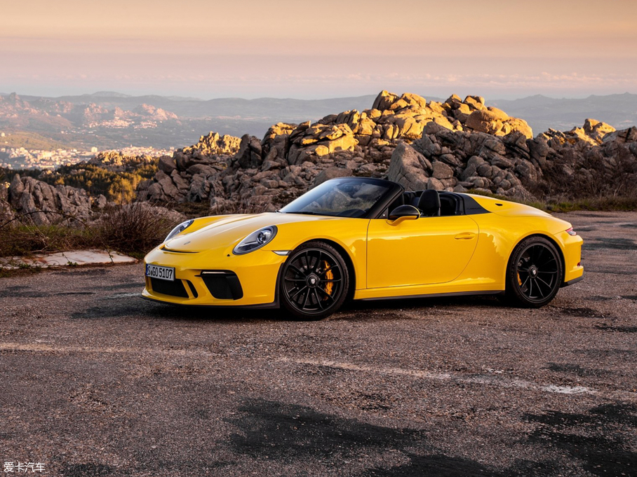 2019��r��911 Speedster