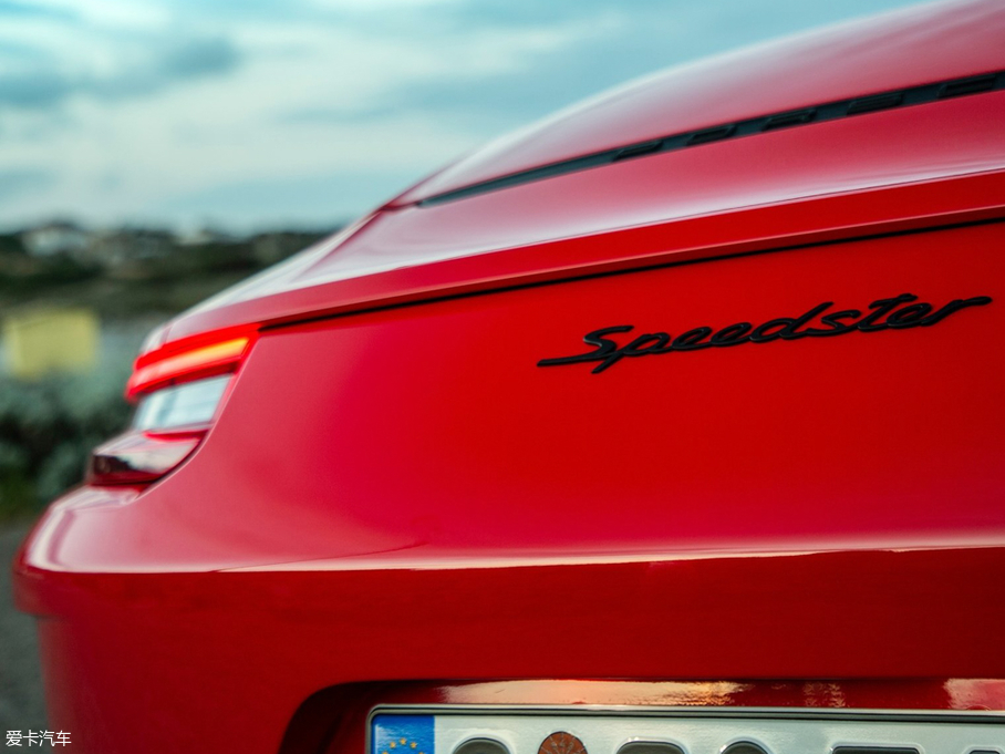 2019��r(sh��)��911 Speedster