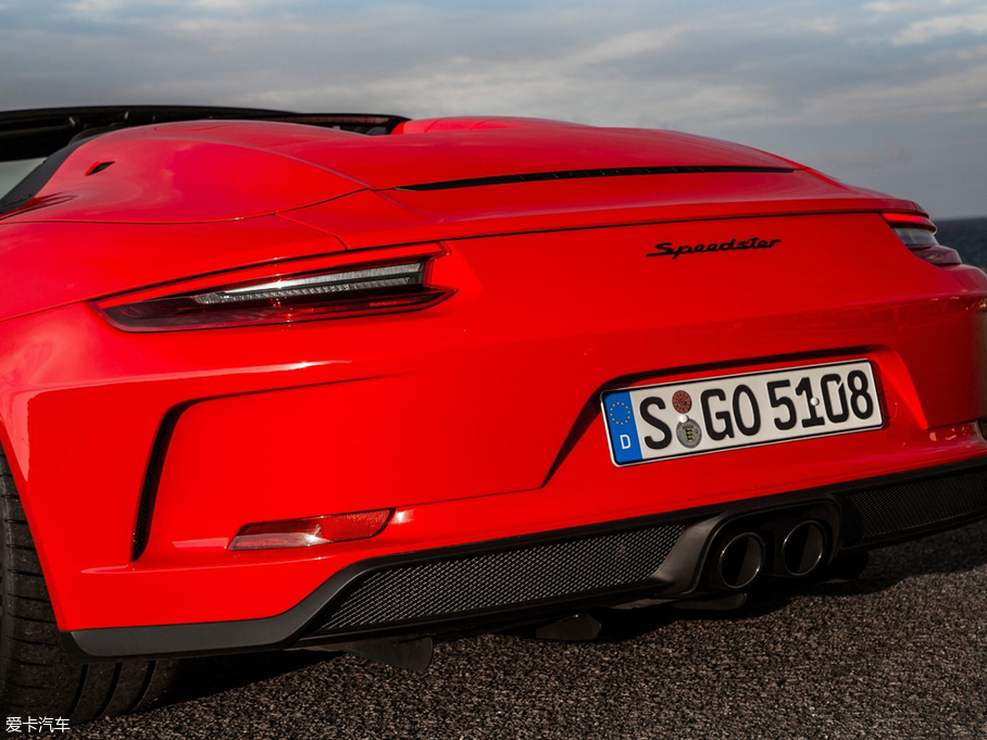 2019��r��911 Speedster