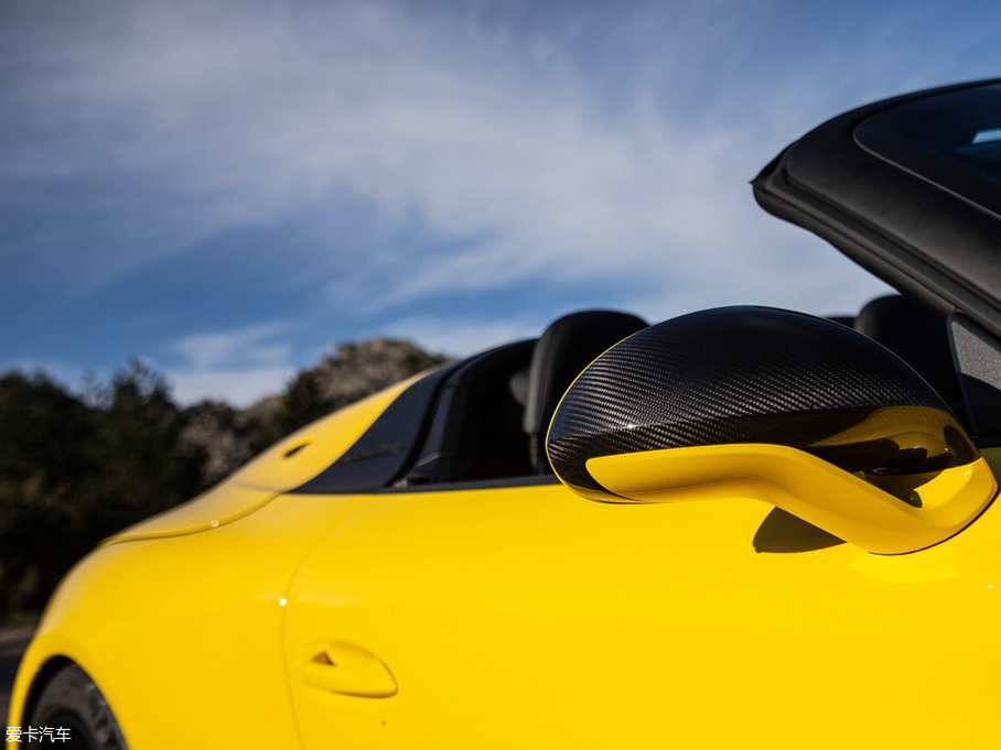 2019��r��911 Speedster