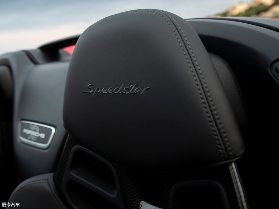 2019��r��911 Speedster