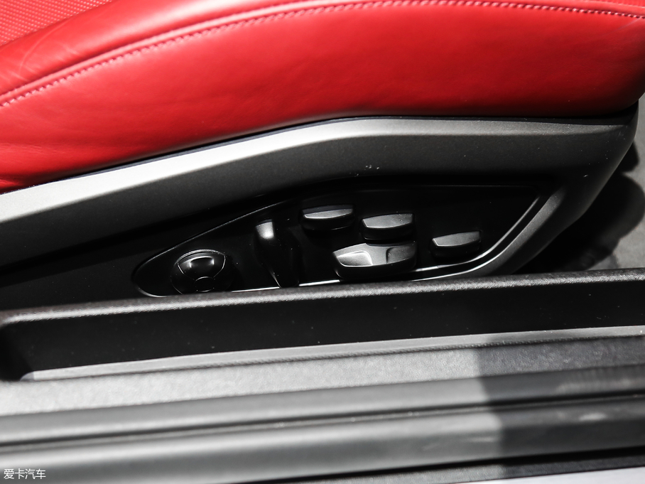 2019r(sh)911 Carrera S