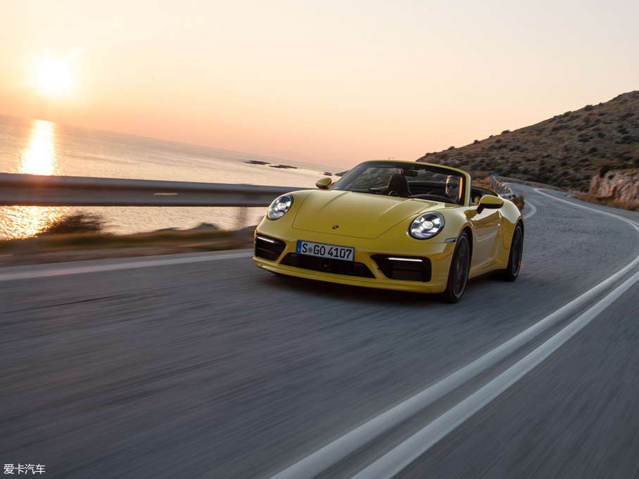 2019r911 Carrera S Cabriolet