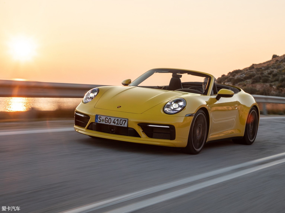 2019r911 Carrera S Cabriolet
