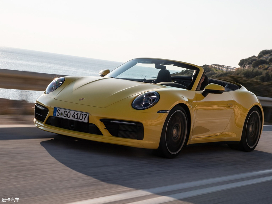 2019r911 Carrera S Cabriolet