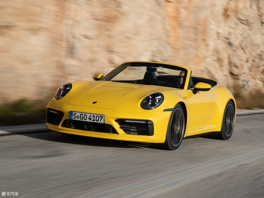 2019r911 Carrera S Cabriolet