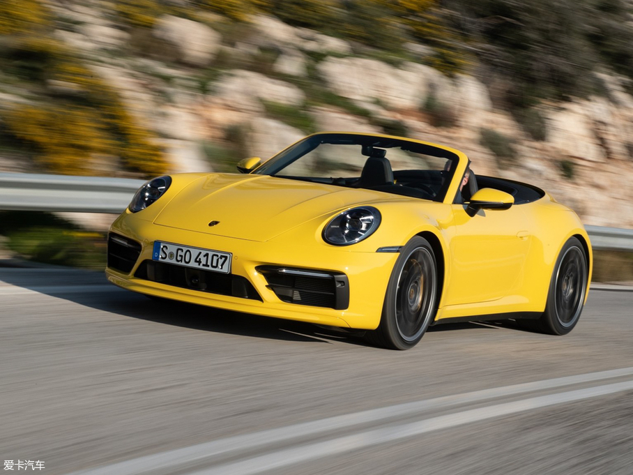 2019r911 Carrera S Cabriolet