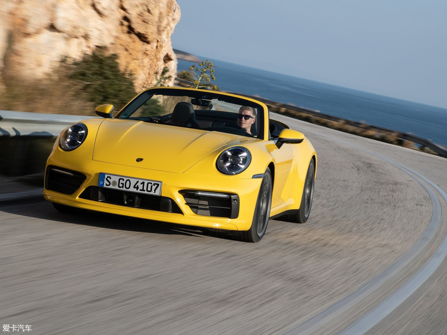 2019r911 Carrera S Cabriolet